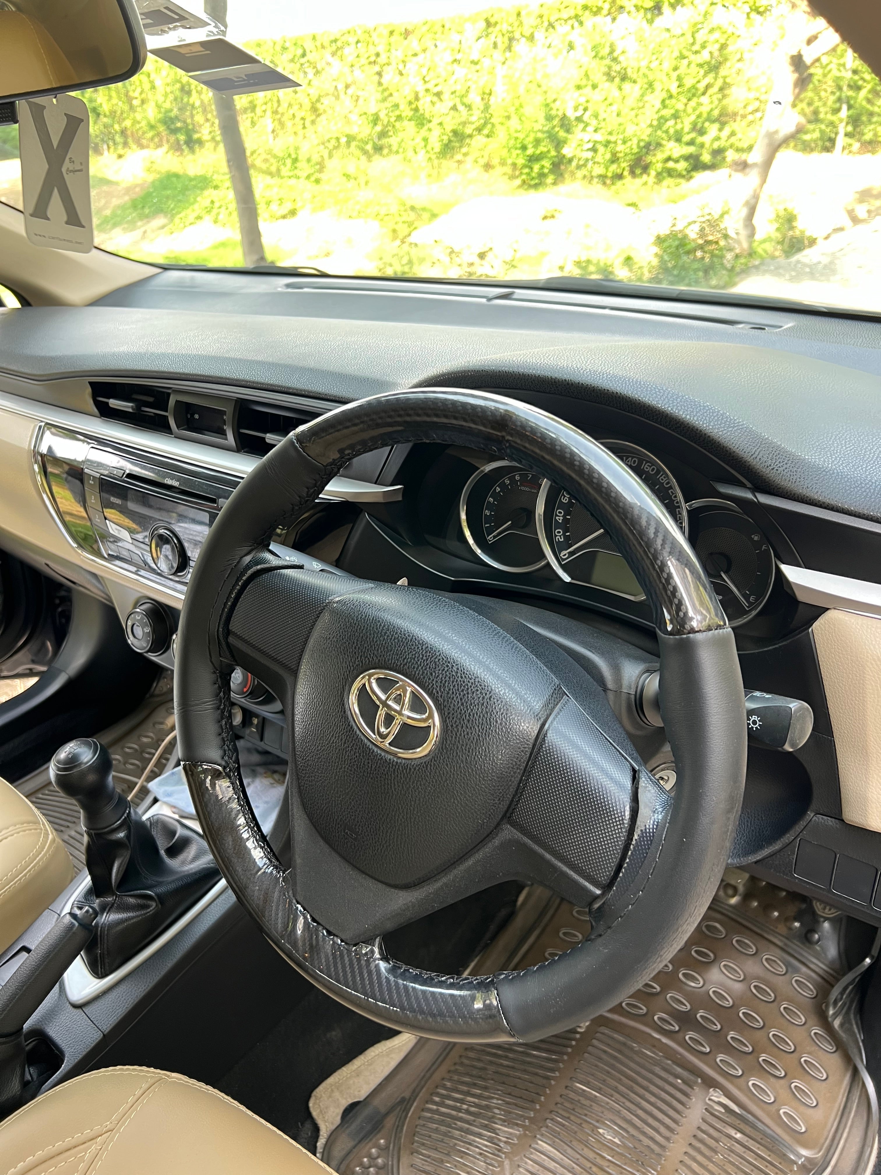 Carbon Fibre Steering cover ~ Universal size of call cars