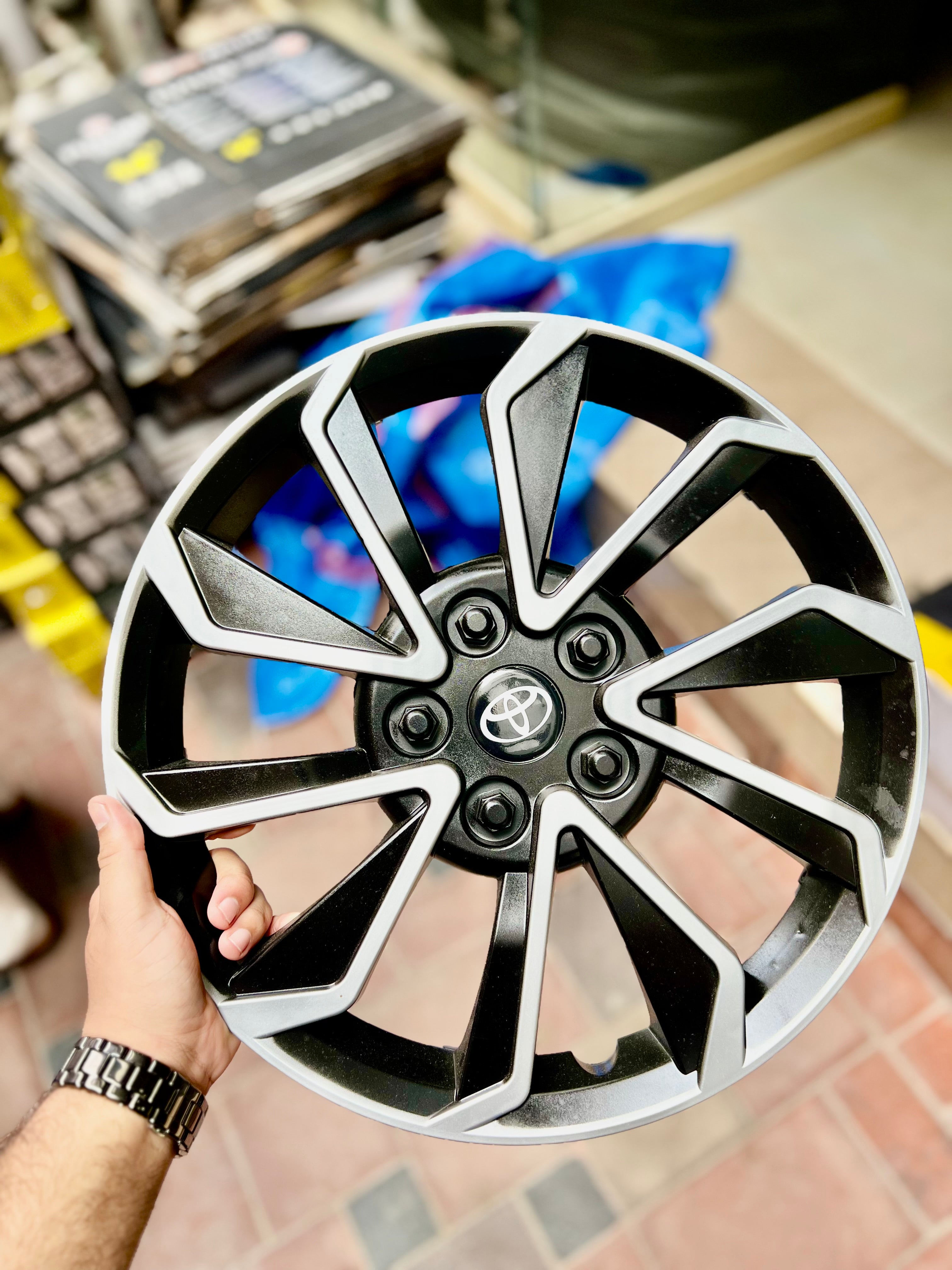 15 Inch Silver Black Toyota Wheel Cover
